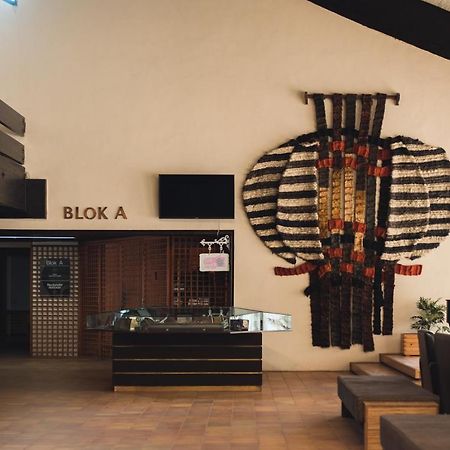 דונג'י מלינובאץ' Hotel Lepenski Vir מראה חיצוני תמונה